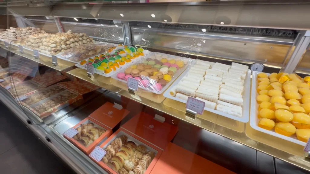 Perfect Toledo Day Trip from Madrid: Ultimate 1-Day Itinerary & Travel Guide 18 saveroworld.com