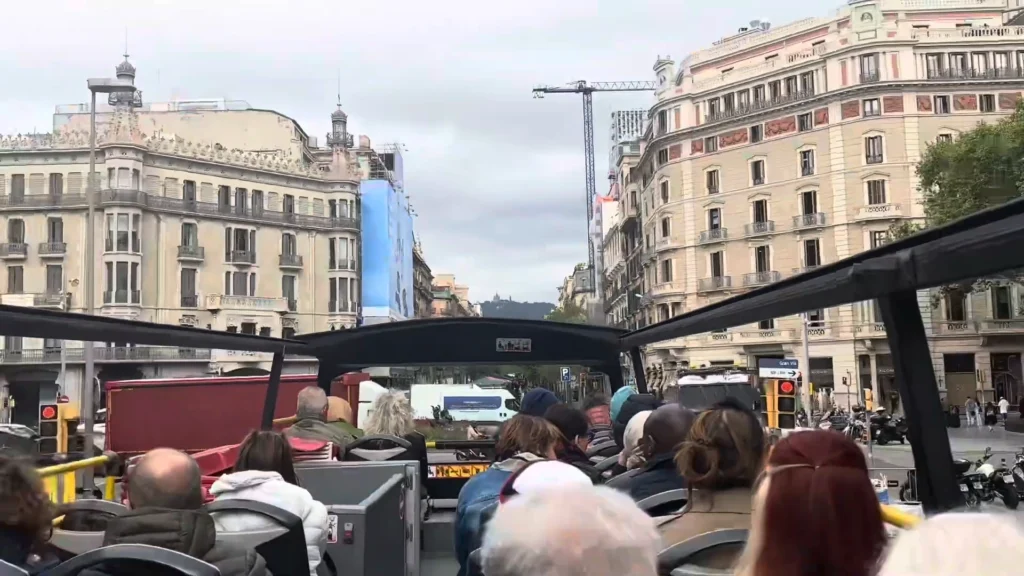 Hop On Hop Off Bus Tour in Barcelona